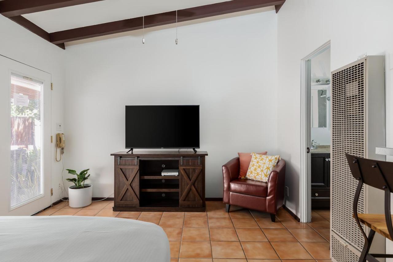 מלון Float Palm Springs - Adults Only מראה חיצוני תמונה