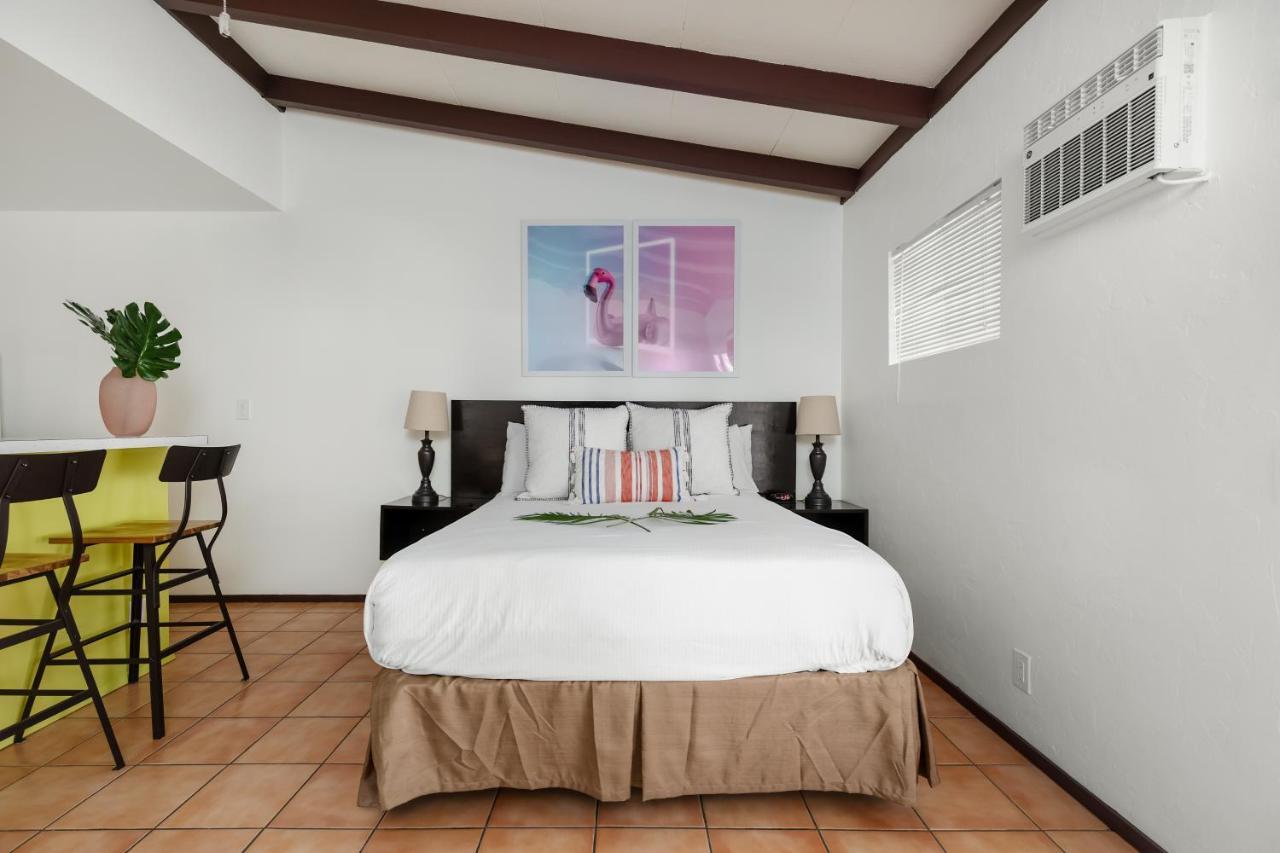 מלון Float Palm Springs - Adults Only מראה חיצוני תמונה
